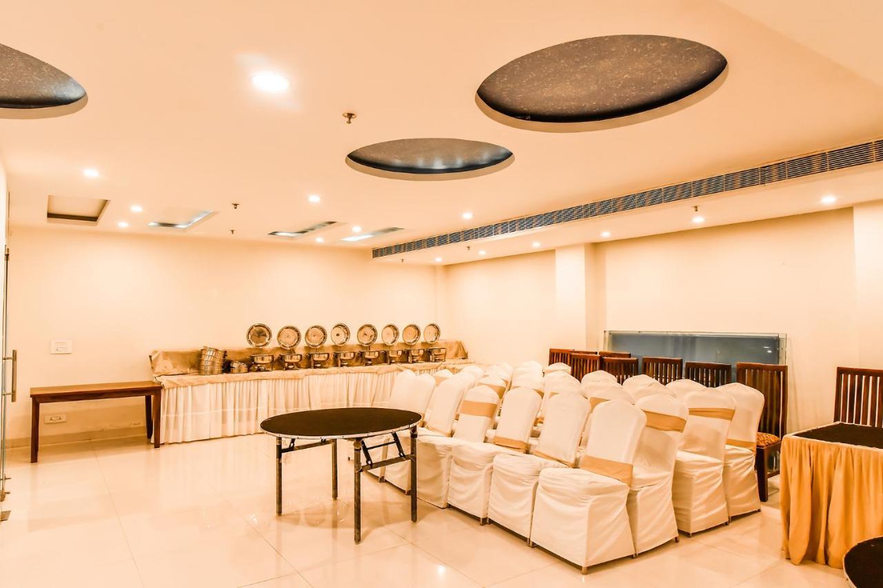 Fabhotel Prime The New Heaven Nova Deli Exterior foto